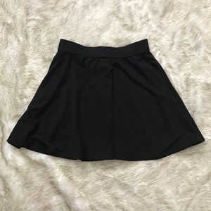 Forever 21 Black skater skirt
